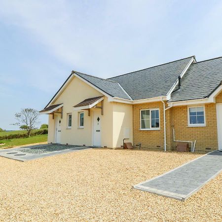 5 Yarmouth Cottages Freshwater Ngoại thất bức ảnh